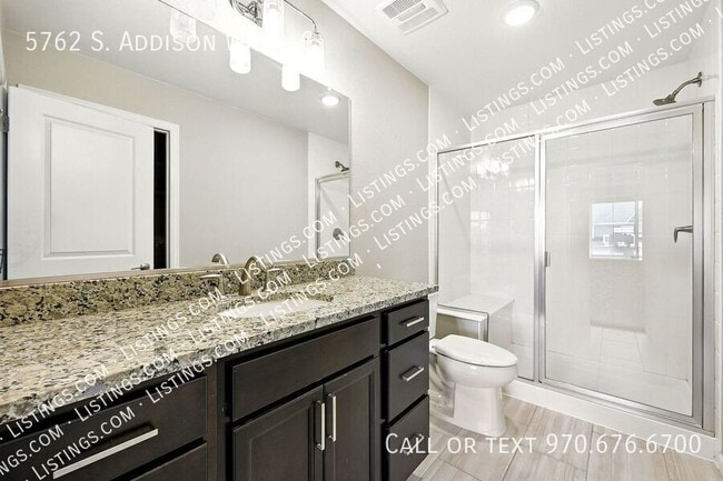 Building Photo - 5762 S Addison Way
