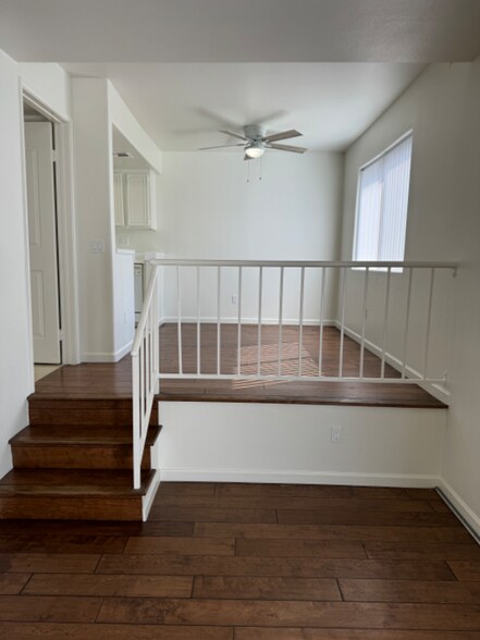 Building Photo - 13022 Riverside Dr