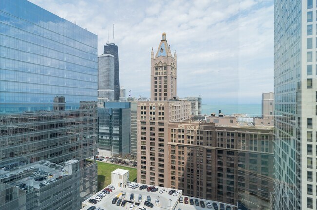 Building Photo - 401 E Ontario St