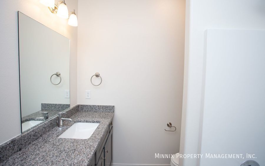 Building Photo - 2619 136th St