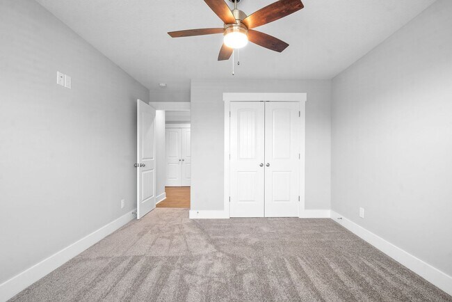 Building Photo - 1065 Veridian Dr