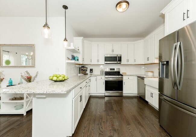 Building Photo - 18 Cleary Cir