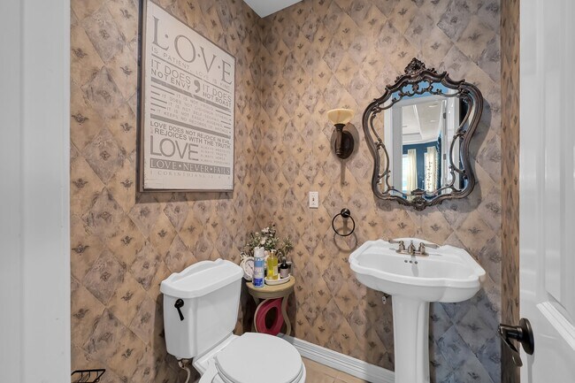 Building Photo - 71 La Jolla Cir