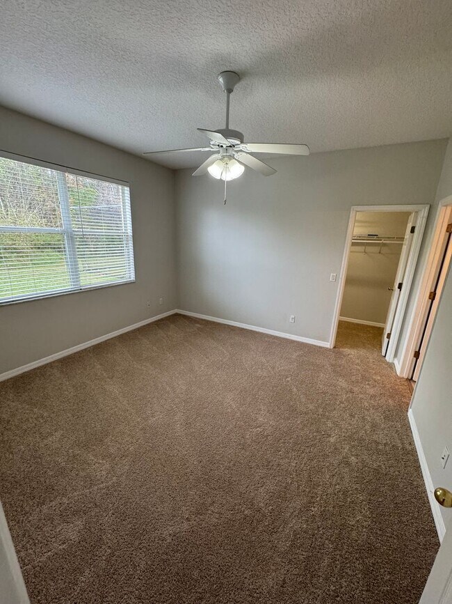 Building Photo - 10360 Sandy Marsh Ln