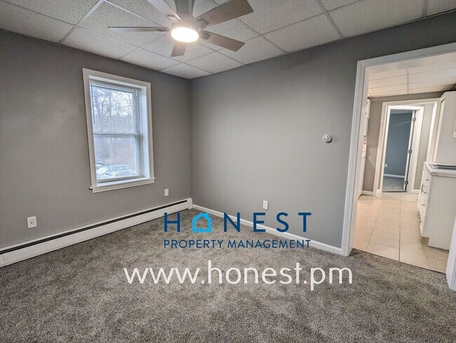 Building Photo - 73 Kennedy Memorial Dr