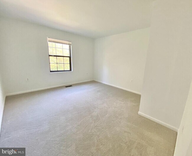 Building Photo - 6026 Heathwick Ct