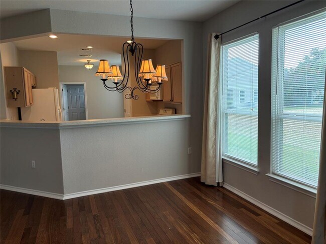 Building Photo - 106 Bowie Cir