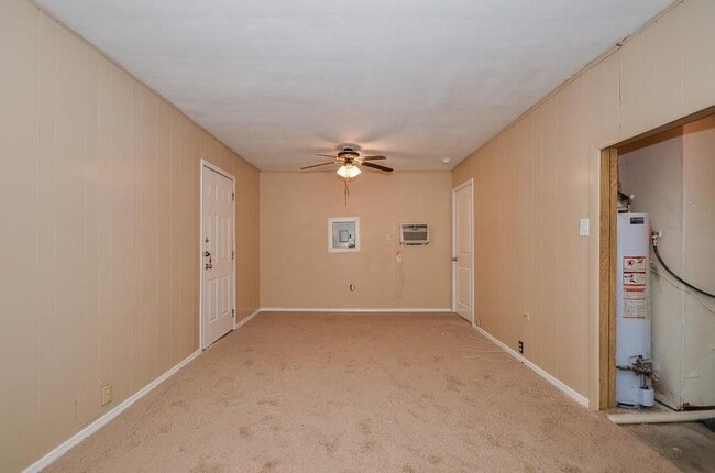 Building Photo - 5515 Flamingo Dr