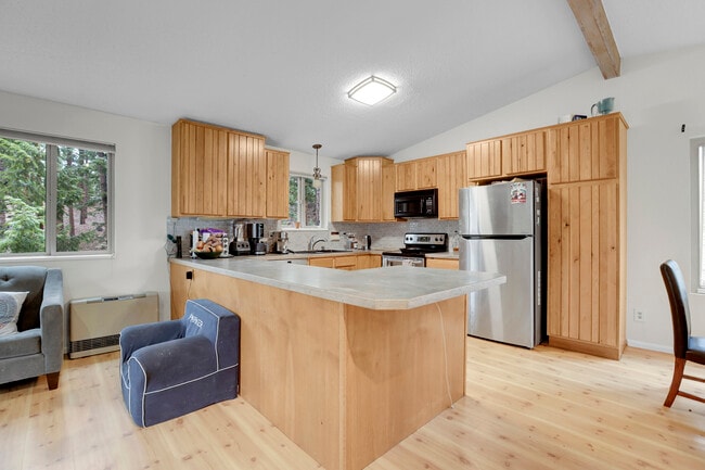 Building Photo - 9209 William Cody Dr