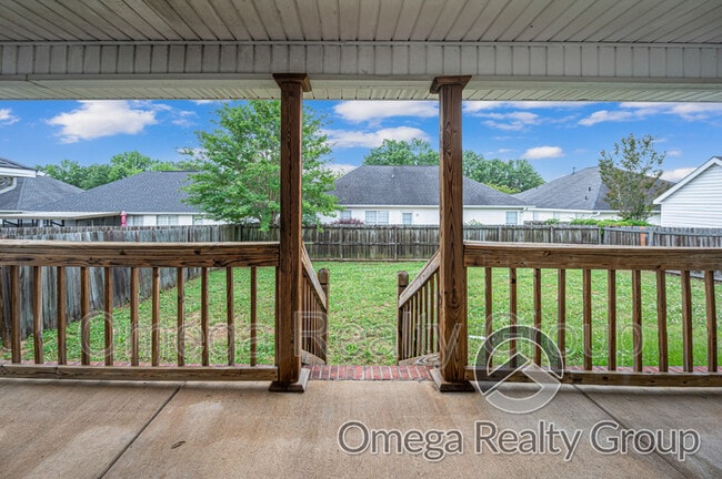 Building Photo - 5561 Heatherbrae Ln