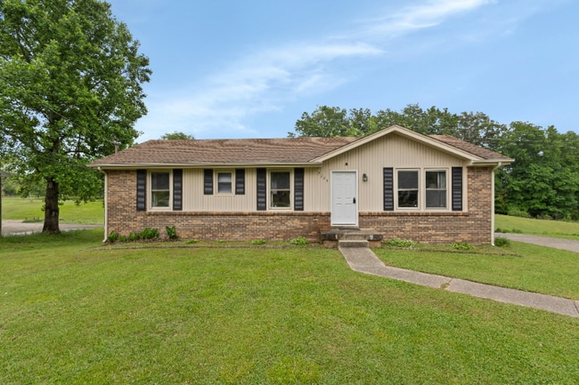 Building Photo - 2265 Wildwood Dr