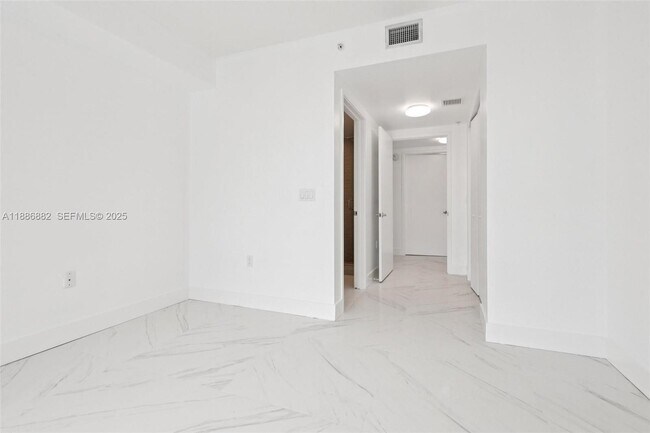 Building Photo - 330 Sunny Isles Blvd