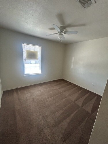 Building Photo - 5705 Redstone Dr