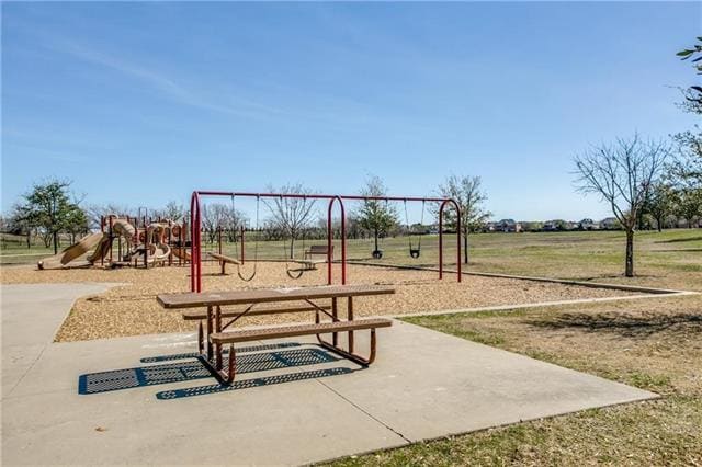 Building Photo - 4524 Duval Dr