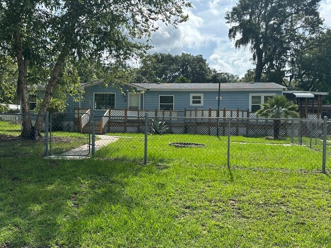 Building Photo - 5 Grays Hill Acres