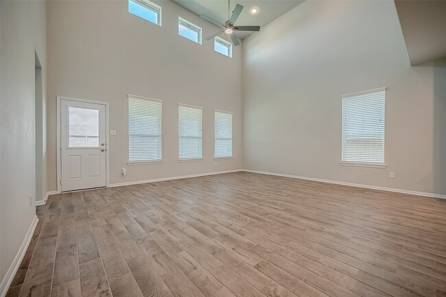 Building Photo - 3423 Hackberry Tree Ln