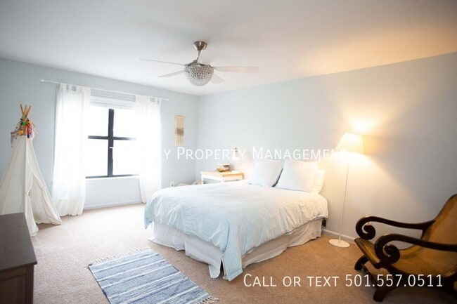 Building Photo - 14205 Longtree Dr