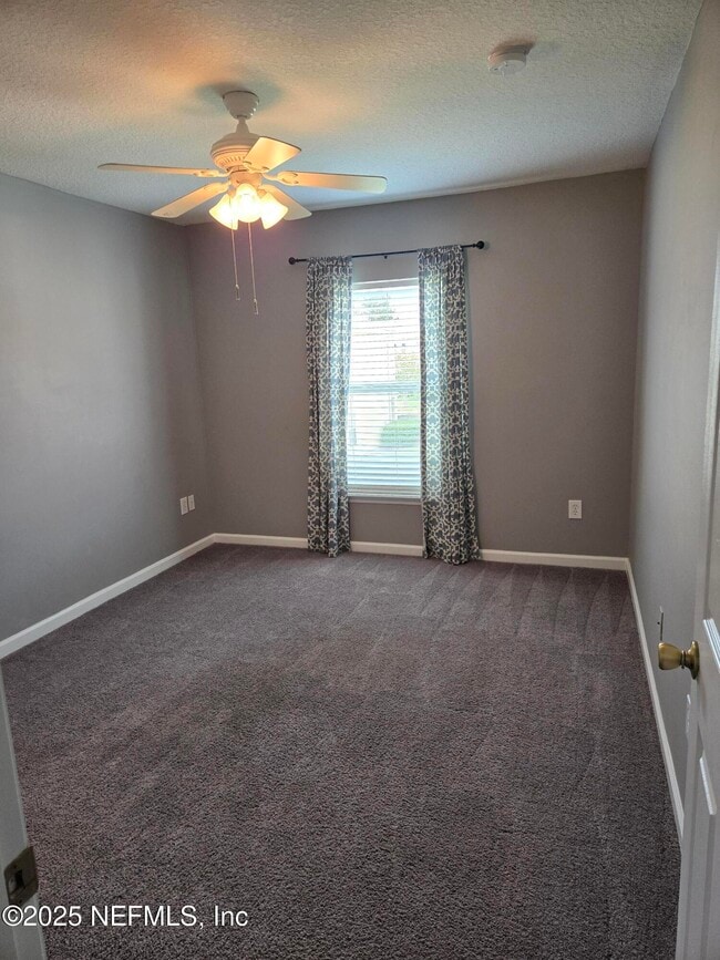 Building Photo - 1500 Calming Water Dr