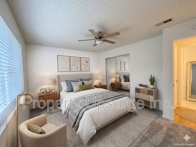 Interior Photo - The Palms