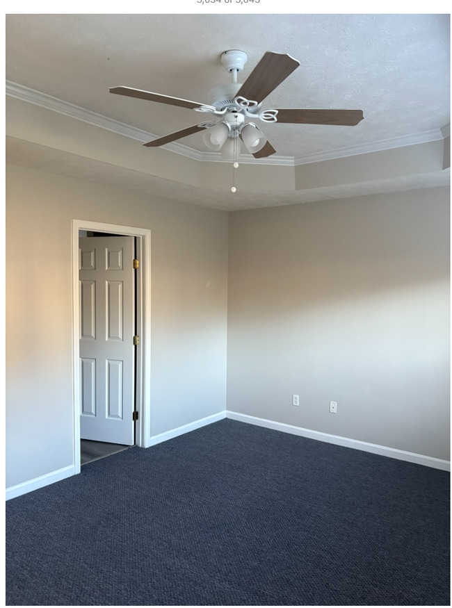 Building Photo - 6428 Paddington Way