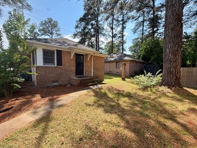 Building Photo - N Thalia Road - Duplex