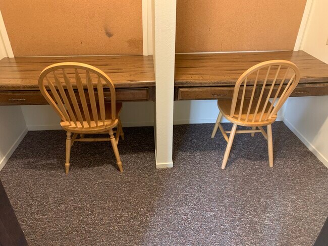 hallway study desks - 258 California Blvd