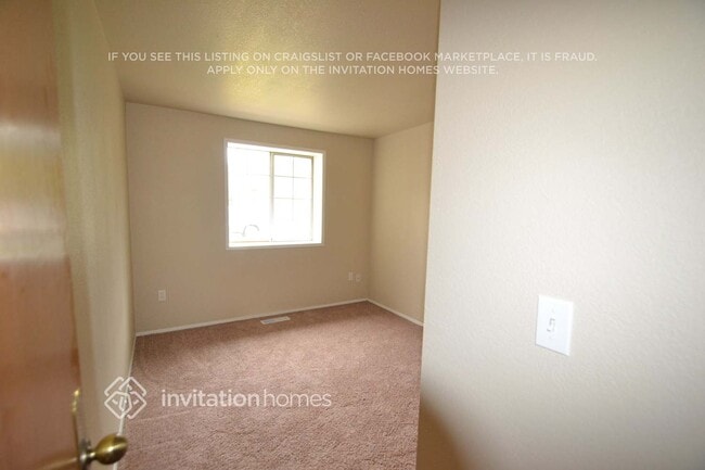 Building Photo - 15505 18th Ave Ct E