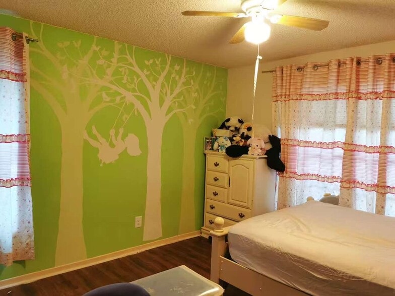 Room3 - 3206 Sturbridge Ln