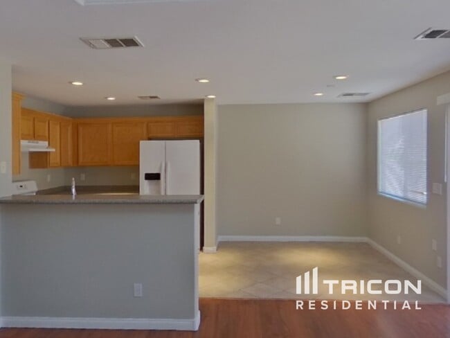 Building Photo - 11909 Fairfax Ridge St