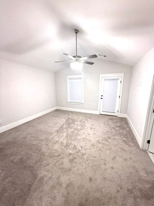 Building Photo - ** 4 Bed 2.5 Bath located in Pike Road ** Call 334-366-9198 to schedule a self-tour