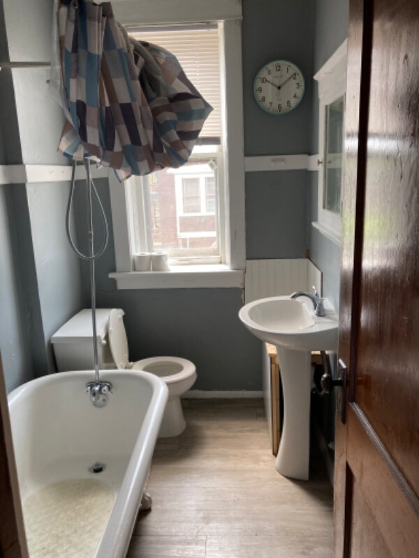 Building Photo - 4658-4658 Michigan Ave