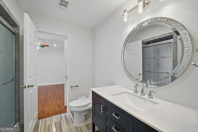 Building Photo - 3303 Greencastle Chase NE