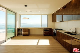 Building Photo - 18225 Coastline Dr