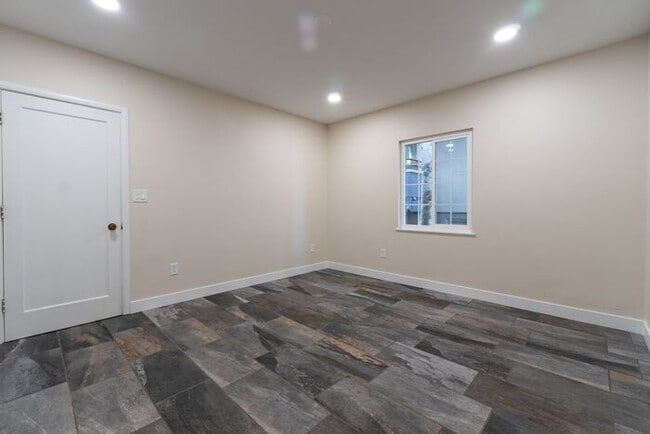 Building Photo - Thoughtfully Updated 2 bedroom Home in Pacific Grove