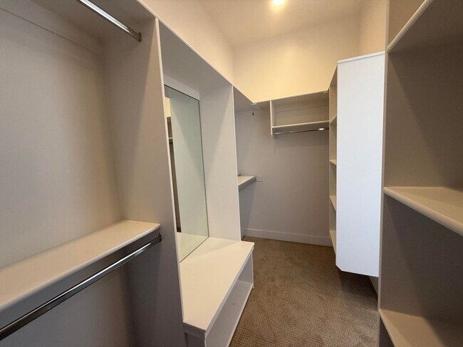 Building Photo - Brand New 4 Bedroom Home!!