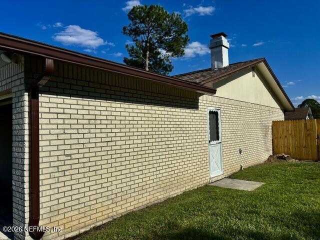 Building Photo - 1747 Papaya Dr N