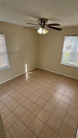 Building Photo - 1104 Sierra Dr