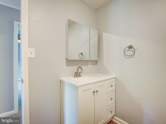 Building Photo - 20227 Three Notch Rd