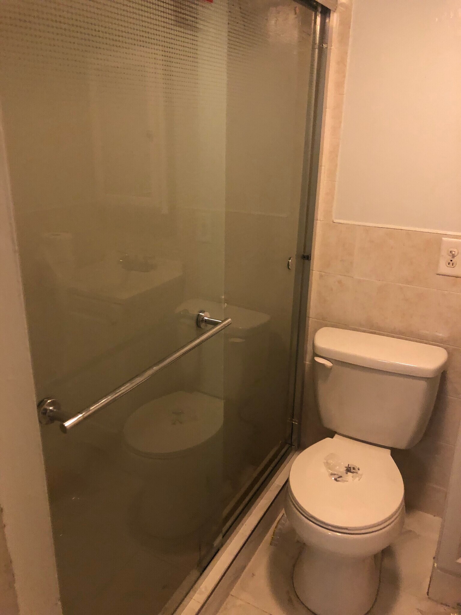 Bathroom - 6116 Washington St
