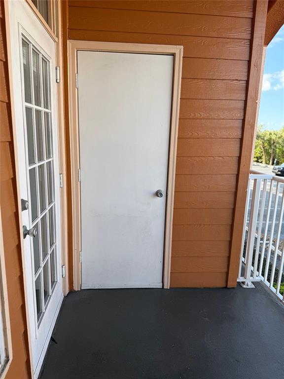 Building Photo - 5000 Culbreath Key Way