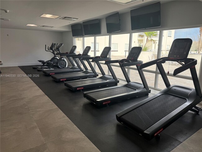 Building Photo - 10950 NW 82nd St