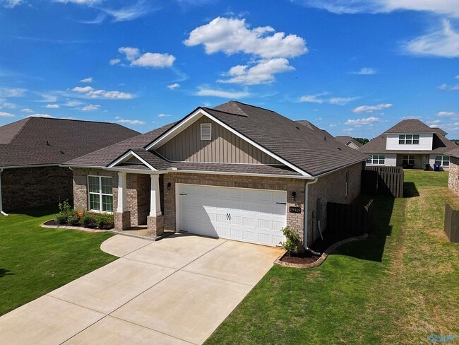 Building Photo - 29419 Canoe Cir NW