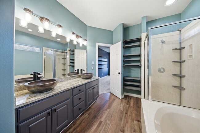 Building Photo - 13262 Lake Breeze Ln