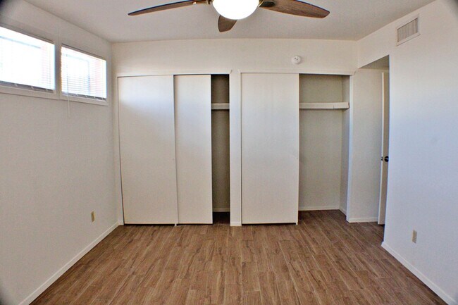 Building Photo - 3 Bedroom, 2 Bath , North-East El Paso Great house located across the street from Terrace Hills M...