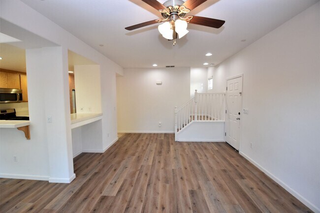Building Photo - 3814 Black Butte Rd