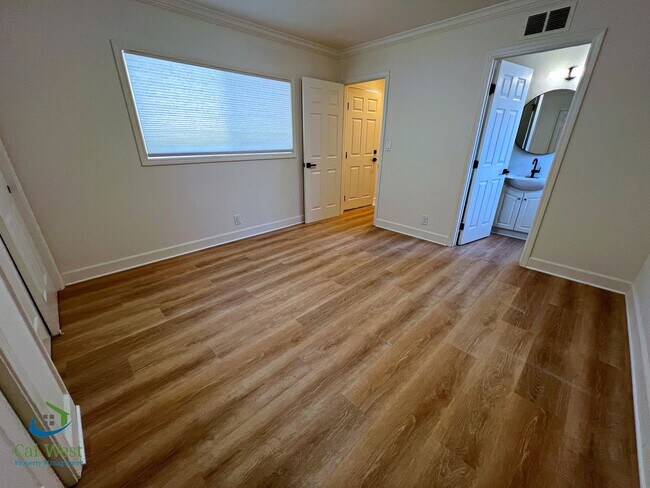 Building Photo - $4,750 - Beautiful 3 Bed/2 Bath in Cambrian neighborhood-Pets possible with approval