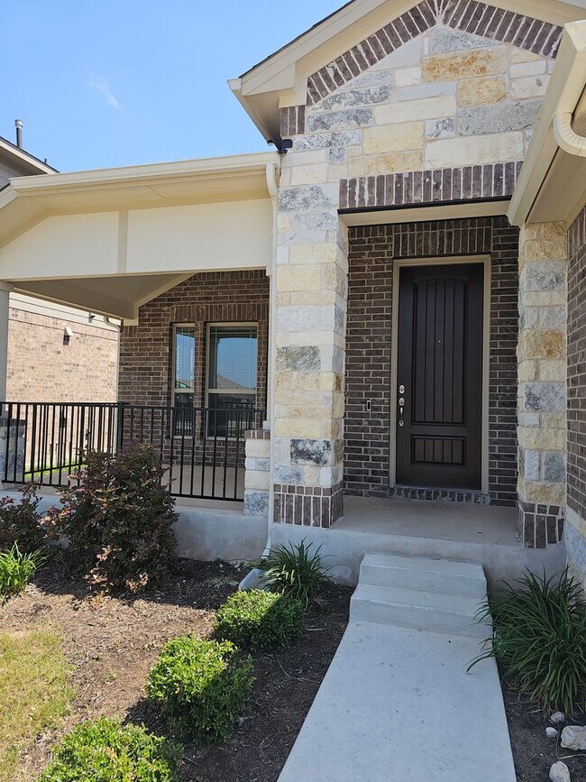Building Photo - $500 discount for Lease signed in June!