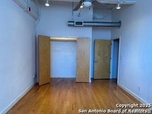 Building Photo - 1339 S Flores St