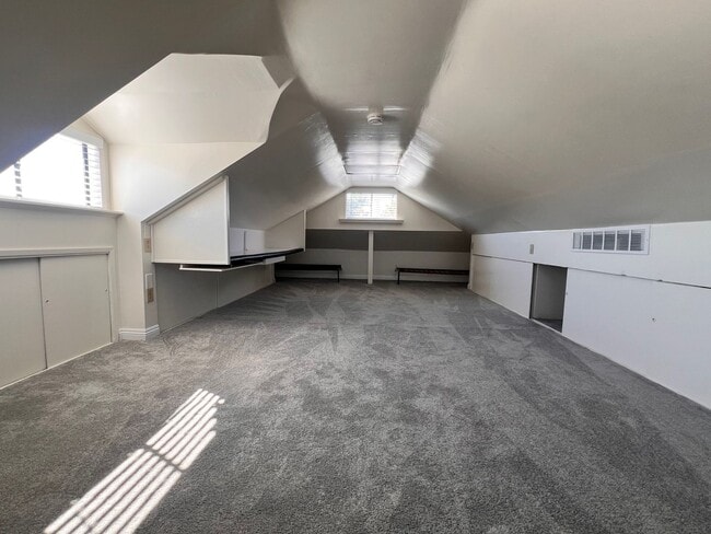 Building Photo - Newly Remodeled 4 Bedroom + Loft Home Avai...