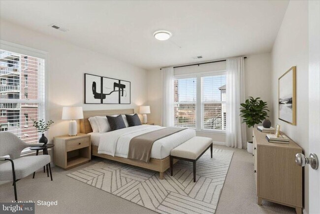 Building Photo - 2932 Finsbury Pl